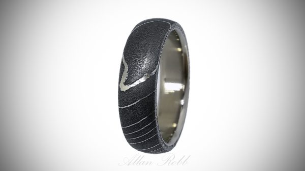 Damascus Steel With Titanium Inner Sleeve